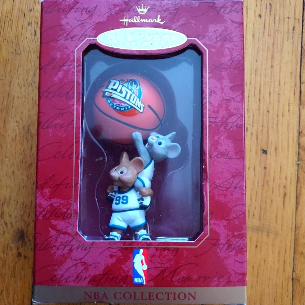 NBA Detroit Pistons - Hallmark Keepsake Ornament Christmas Collectible 1999